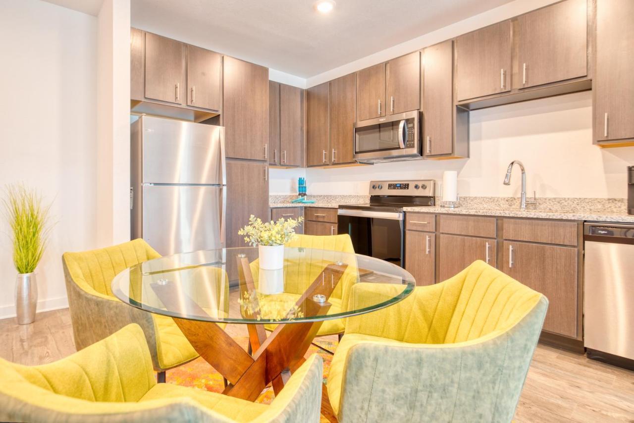 Luxe One Bedroom Apartment With Balcony Gainesville Exterior foto